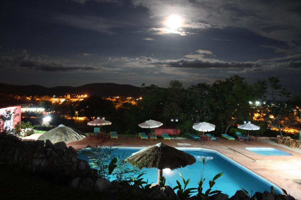 Hotel Tapera Bonito  Extérieur photo
